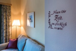 FWGartenblickSpruchanWand